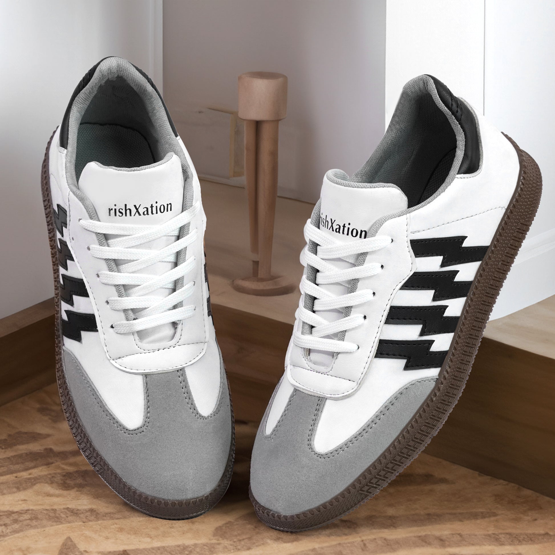 RX6 Thunderstride Sneakers