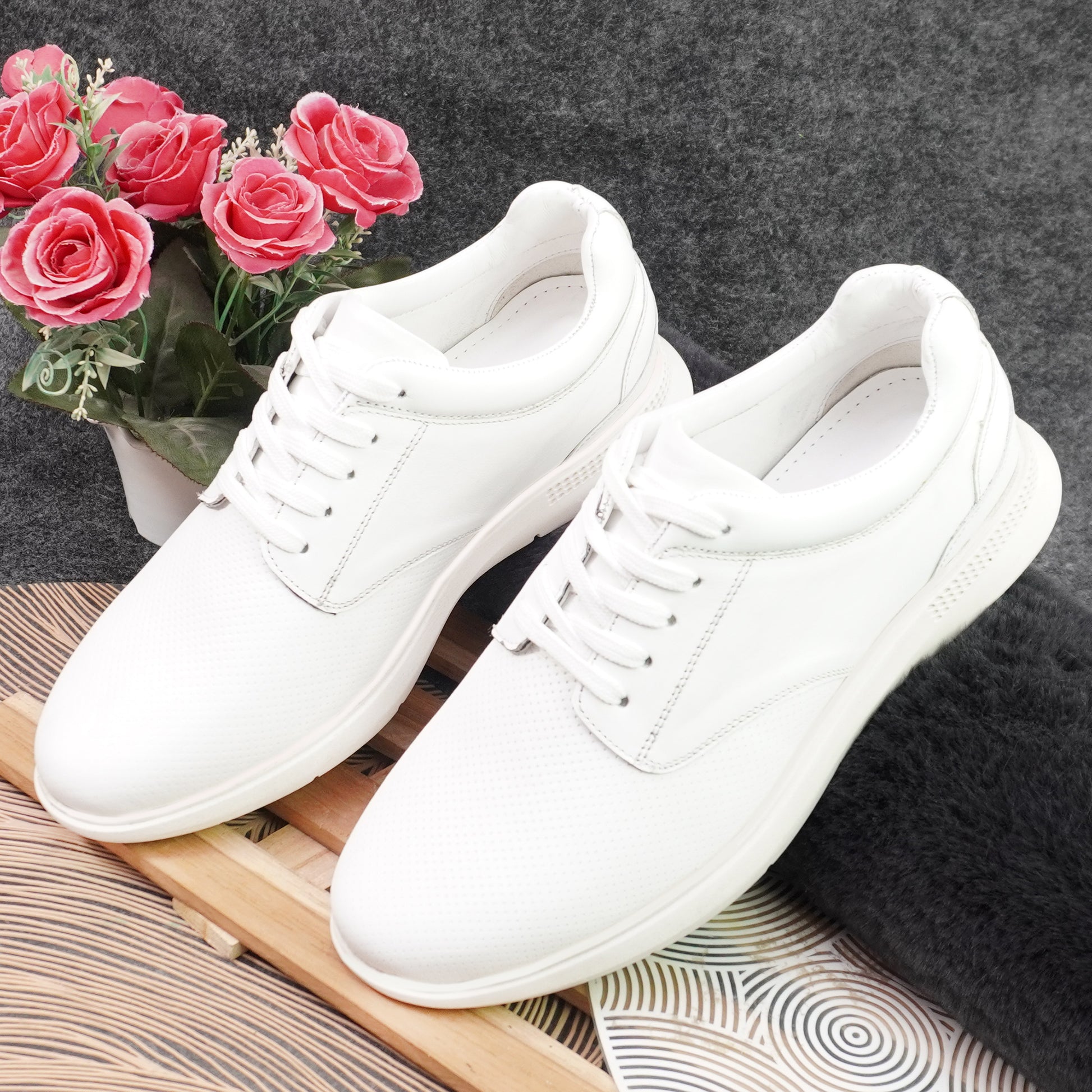 AX17 Casual Sneakers